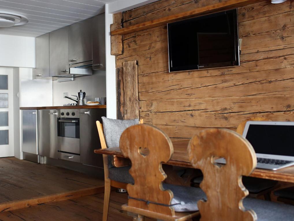 Chalet Swiss Andermatt Pokoj fotografie